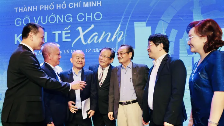 Toàn cảnh Diễn đàn 'TP.HCM - Gỡ vướng cho kinh tế xanh'