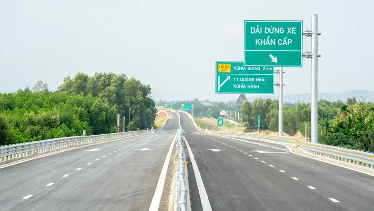 Toàn cảnh cao tốc Quảng Ngãi – Hoài Nhơn trước ngày thông xe