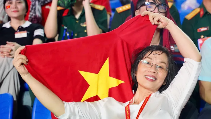 Để đất nước tiến lên phía trước