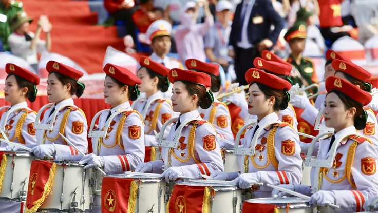 Toàn cảnh buổi tổng duyệt diễu binh, diễu hành cấp Nhà nước chào mừng đại lễ 30-4 ở TP.HCM
