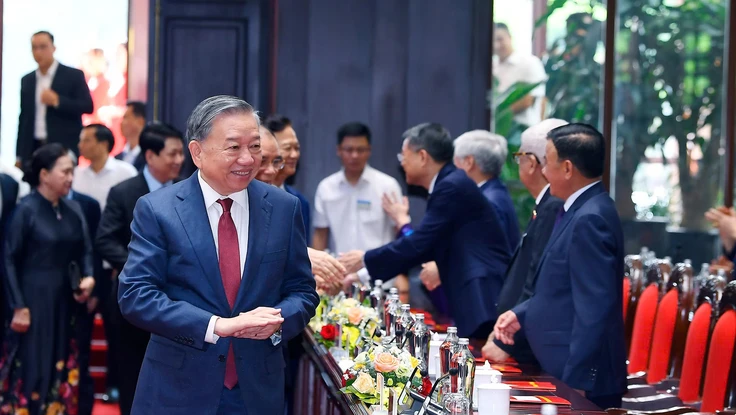 Tổng Bí thư Tô Lâm gặp mặt nguyên lãnh đạo Đảng, Nhà nước