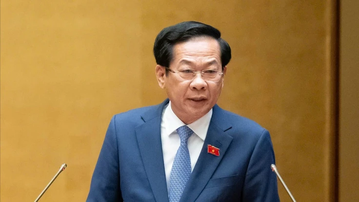 Bộ trưởng Bộ Nội vụ thông tin về thời điểm đề xuất 5 bảng lương mới và 9 chế độ phụ cấp