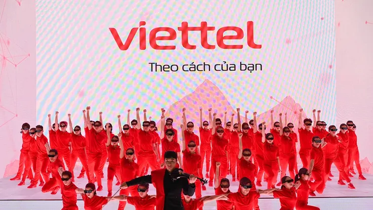 Viettel bất ngờ thay đổi bộ nhận diện thương hiệu mới