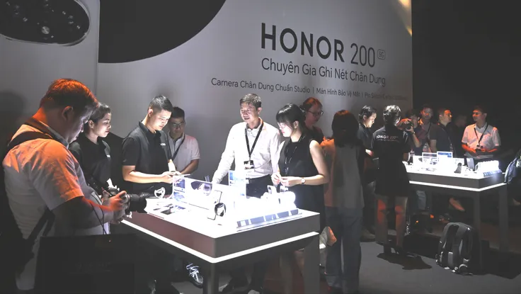 Xuất hiện dòng điện thoại ứng dụng AI vào chụp ảnh chân dung