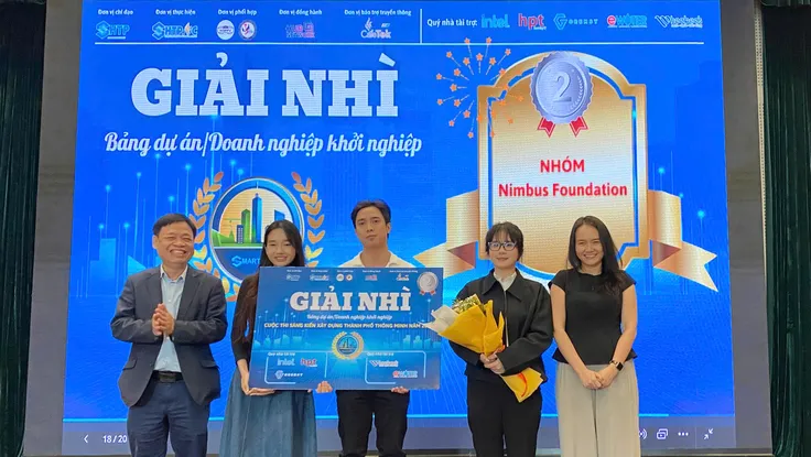 Dự án làm than từ vỏ tỏi bất ngờ 'ẵm' giải cao nhất về đô thị thông minh