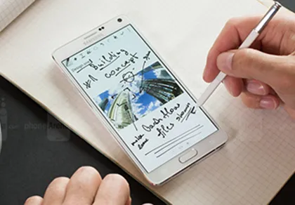 Samsung bán được 4,5 triệu Galaxy Note 4 trong tháng đầu tiên