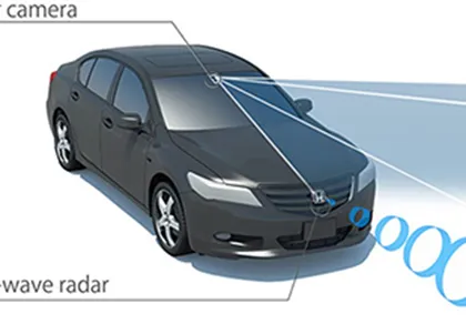Honda cải tiến cảm biến điều khiển trên dòng xe Legend