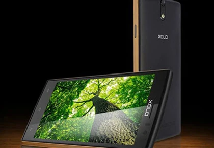 Xalo ra mắt điện thoại khung gỗ độc đáo