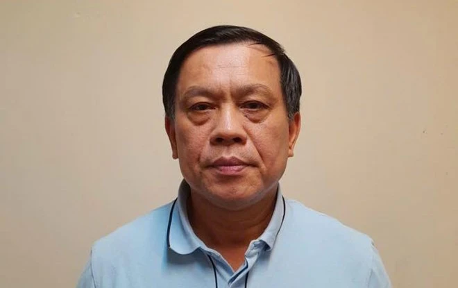 25 phong bì để trong phòng làm việc của cựu Thứ trưởng Hoan chứa mấy trăm ngàn đô la?