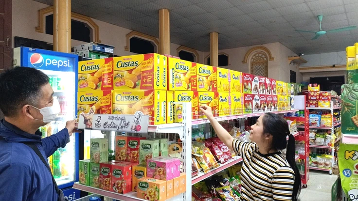 Kích cầu dịp 2-9: Doanh nghiệp, siêu thị ở TP.HCM tưng bừng giảm giá, ưu đãi