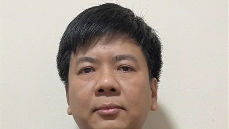 Shark Thủy bị cáo buộc chiếm đoạt hơn 7.600 tỉ đồng, đưa hối lộ 32 tỉ đồng cho một phụ nữ