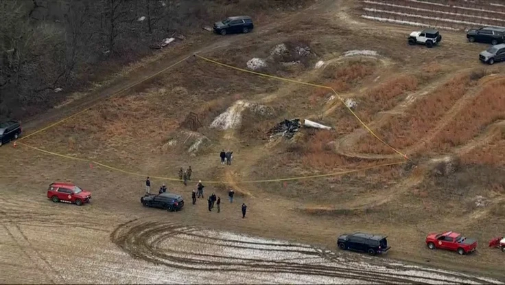 Mỹ: Kinh hoàng 2 trực thăng va nhau trên không, 1 phi công thiệt mạng