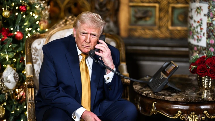 Những ngày cuối năm bận rộn của ông Trump