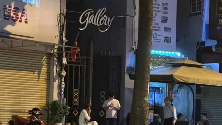 Đằng sau ám hiệu 'Green jacket 17', 'Combo Hải sản lớn' 