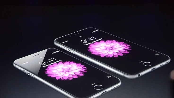 Những hình ảnh độc đầu tiên của iPhone 6 và iPhone 6 Plus