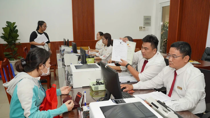 Cử tri Hưng Yên: Khối lượng công việc tăng sau sáp nhập, đề nghị bổ sung biên chế