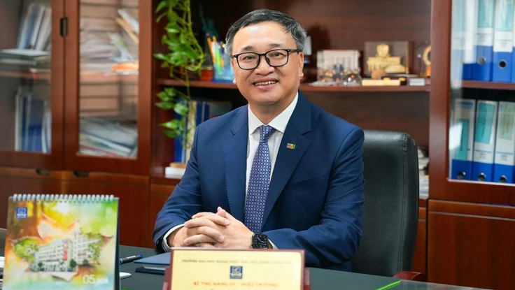 TS Đỗ Tuấn Minh làm Hiệu trưởng Trường Đại học Ngoại ngữ