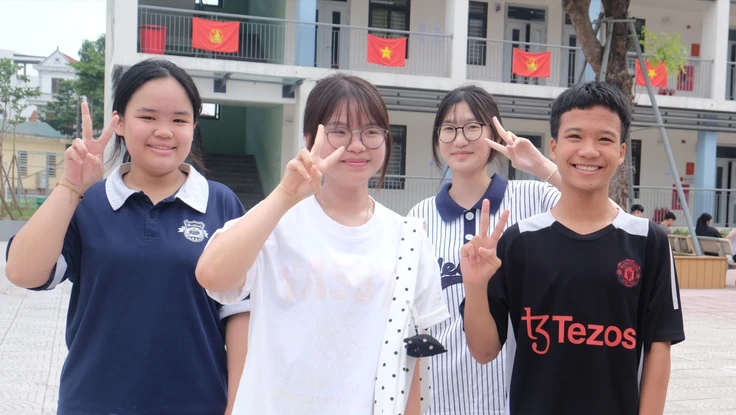 Hà Nội công bố điểm chuẩn lớp 10 công lập năm 2026
