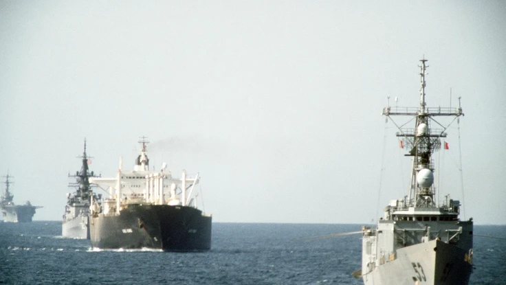 Nhìn lại ‘Chiến tranh tàu chở dầu’ ở Eo biển Hormuz giữa Mỹ và Iran 40 năm trước