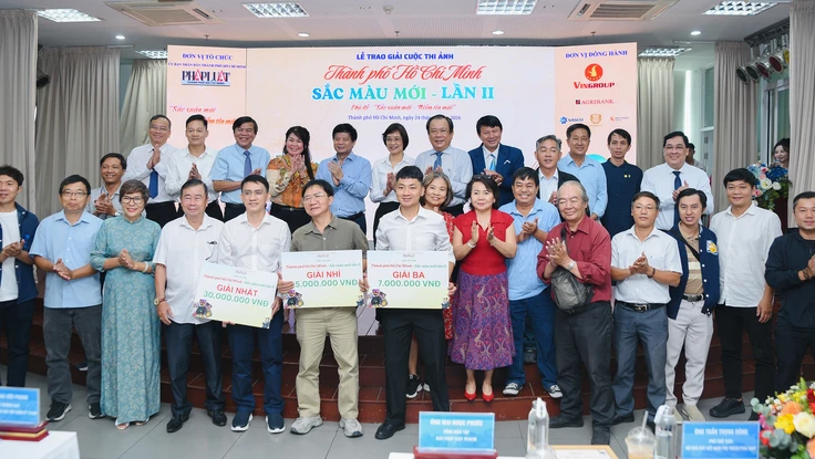 Ấn tượng lễ trao giải và triển lãm ảnh 'TP.HCM - Sắc màu mới' lần 2 