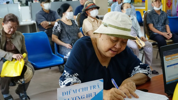 Lịch chi trả lương hưu và trợ cấp BHXH tại TP.HCM dịp Tết Dương lịch 2026