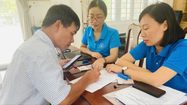 Quy định mới về xếp bậc lương công chức đối với người đã đóng BHXH