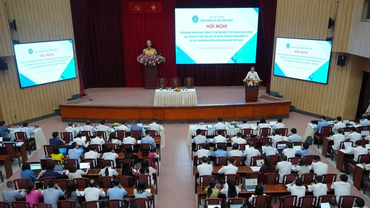 BHXH Việt Nam tập huấn về quản lý sổ BHXH, thẻ BHYT điện tử