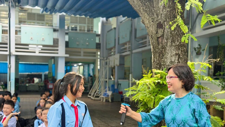 Học sinh TP.HCM học cách tự bảo vệ trước tội phạm mua bán người