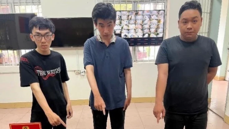 Bắt giữ nhóm thanh niên giả danh công an kiểm tra hành chính, cưỡng đoạt tài sản