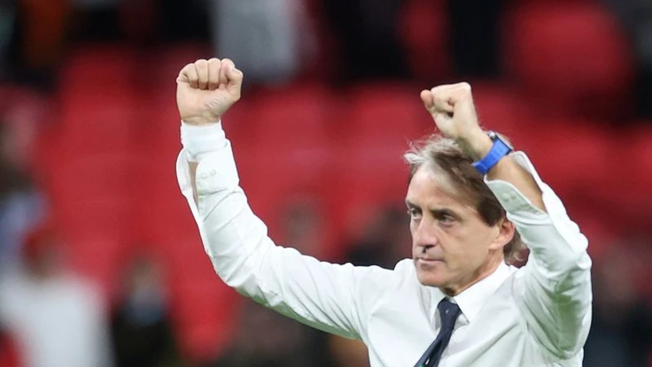 HLV Mancini nói gì khi Ý vào chung kết?