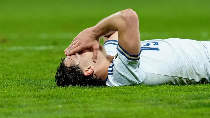 Đội tuyển Ý biến điều bất thường thành bình thường