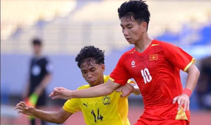 Nóng: Việt Nam lại thắng đậm Malaysia 