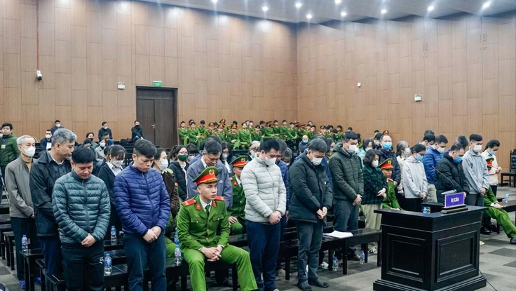 Bị cáo nói phải đưa tiền theo cơ chế của cục trưởng, 'không còn lựa chọn nào khác'