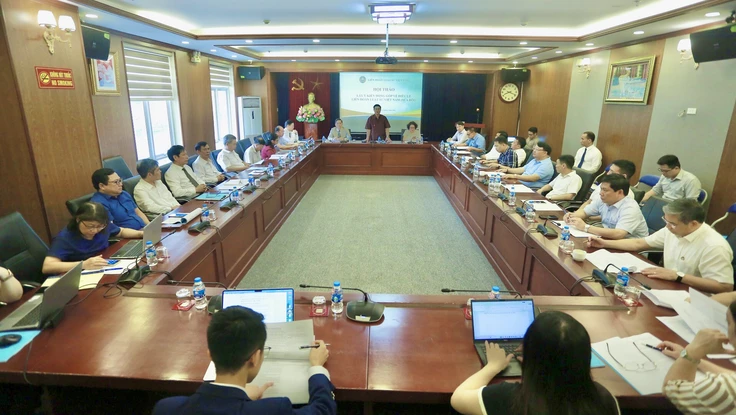 Đề xuất các hình thức nhắc nhở luật sư không đóng phí thành viên 