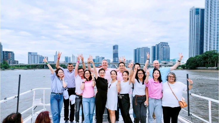 Vé máy bay khan hiếm, tour du lịch đắt hàng mùa tết