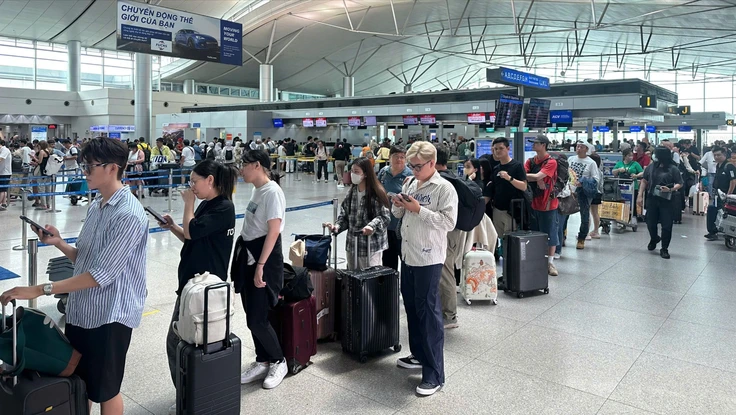 Tiết lộ bất ngờ về hành vi đặt vé máy bay của người trẻ