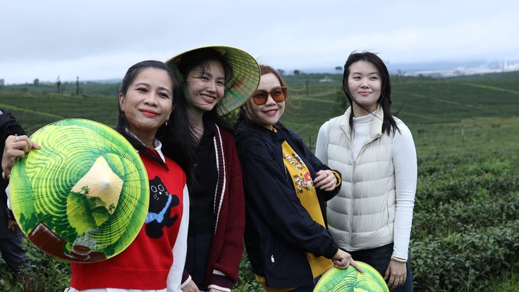 Địa phương đồng loạt kích cầu, làm mới sản phẩm du lịch hè 2026