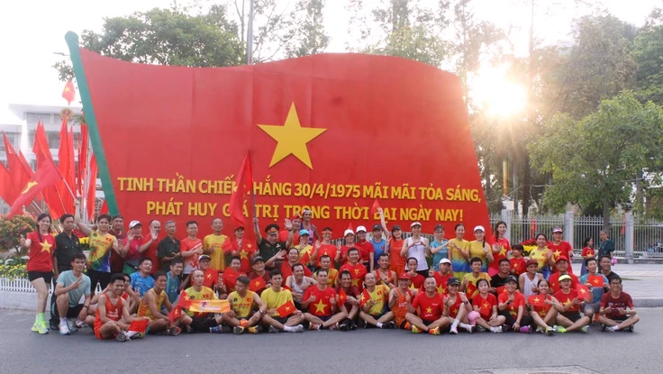 Chia sẻ xúc động của người dân TP Cần Thơ về đại lễ 30-4