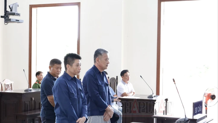 Cựu giám đốc chi nhánh ngân hàng bị đề nghị 20 năm tù vì nhận hối lộ tiền tỉ
