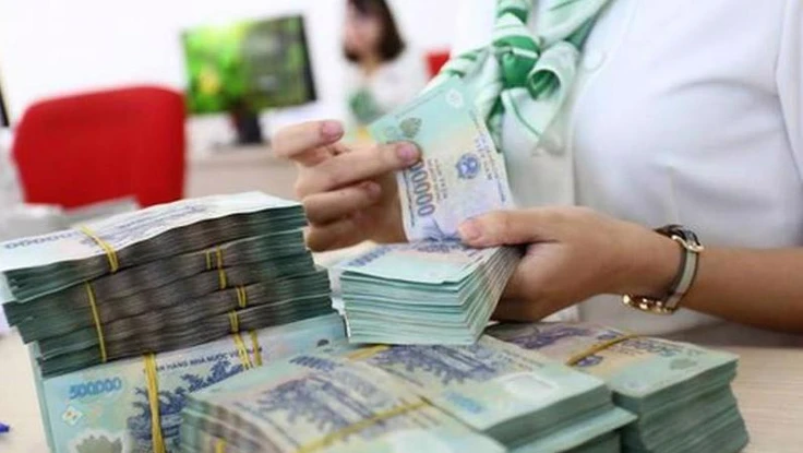 Vì sao lãi suất liên ngân hàng tăng vọt rồi đảo chiều giảm nhanh?