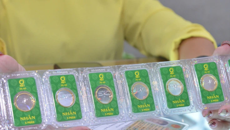 Vàng nhẫn 9999 loạn giá, có nơi chênh tới 12 triệu đồng/lượng