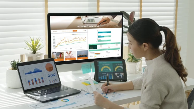 Bảo hiểm ‘2 trong 1’ bùng nổ: Minh bạch quyết định đường dài