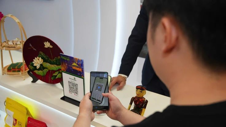 Nghiêm cấm ngân hàng tự ý chia nhỏ giao dịch trên 500 triệu đồng