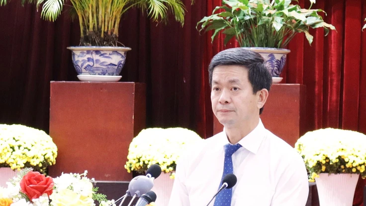 Thành ủy Cần Thơ tổ chức họp mặt kỷ niệm 96 năm Ngày thành lập Đảng