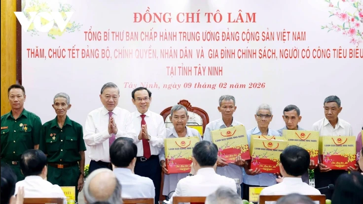 Tổng Bí thư Tô Lâm thăm và chúc Tết tại Tây Ninh