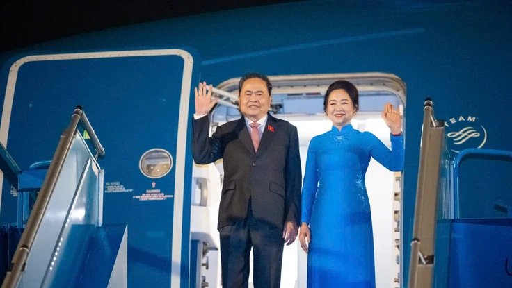 Chủ tịch Quốc hội Trần Thanh Mẫn lên đường thăm chính thức Italia