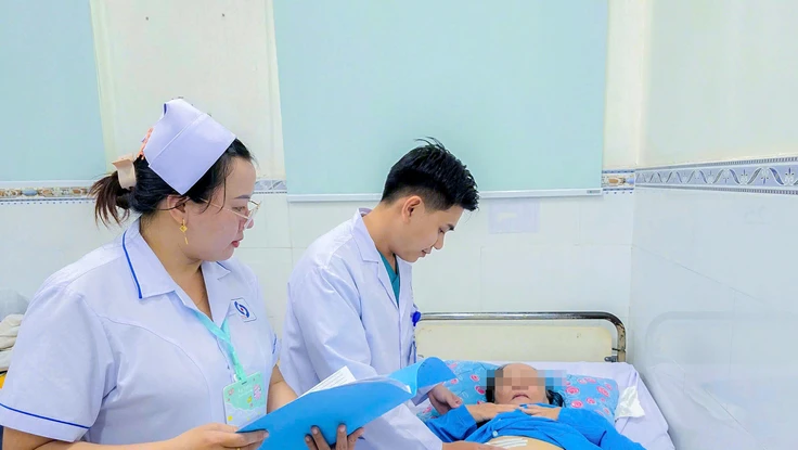 TP.HCM dự kiến chi trả toàn bộ học phí cho bác sĩ nội trú