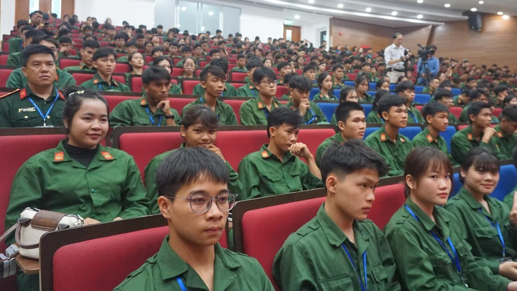 700 học sinh hội tụ tại Hội thao Giáo dục quốc phòng và an ninh lần thứ IV