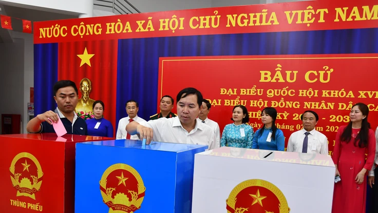 Cử tri có được nhờ người khác bỏ phiếu thay?