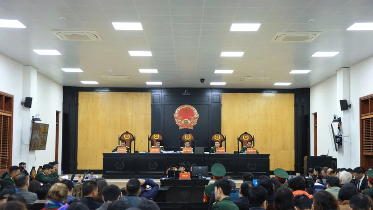 Xử vụ sai phạm đất quốc phòng ở sân bay Nha Trang: 2 cựu thiếu tướng nhận sai nhưng nói 'không vụ lợi'